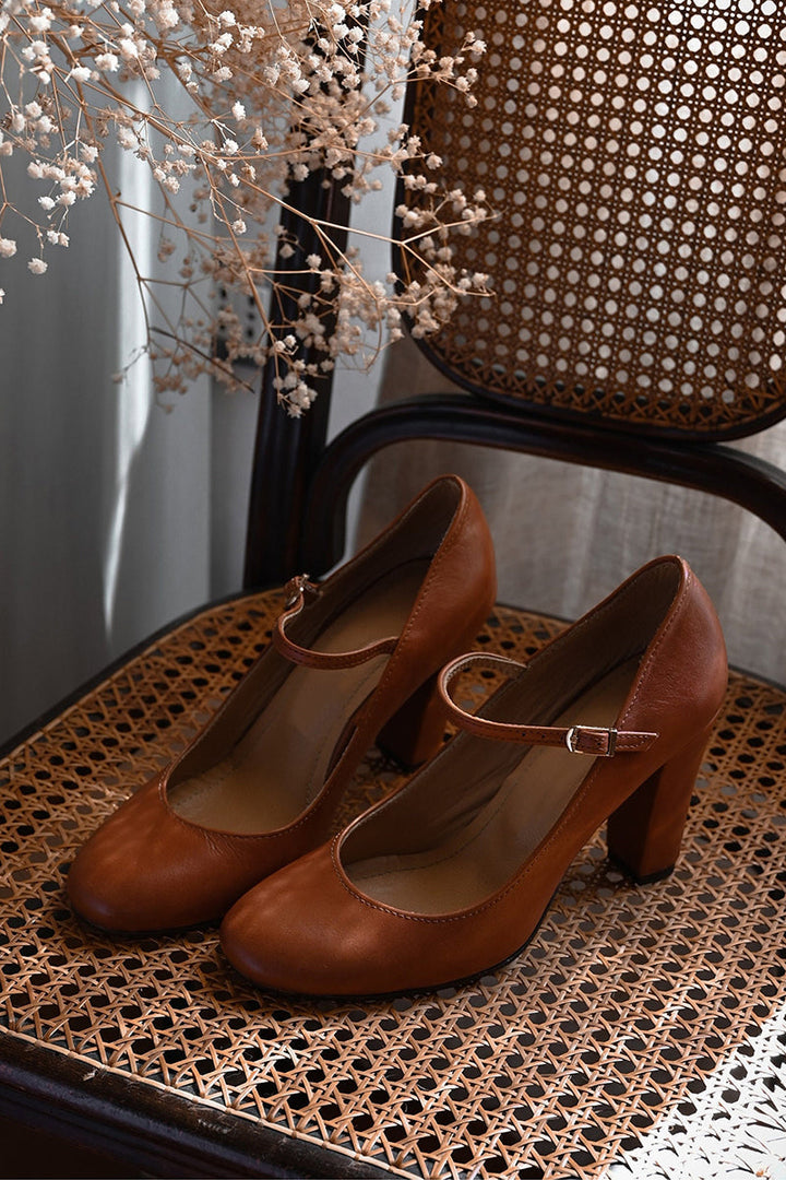 Caella™ | Everyday Sandals with Low Heel
